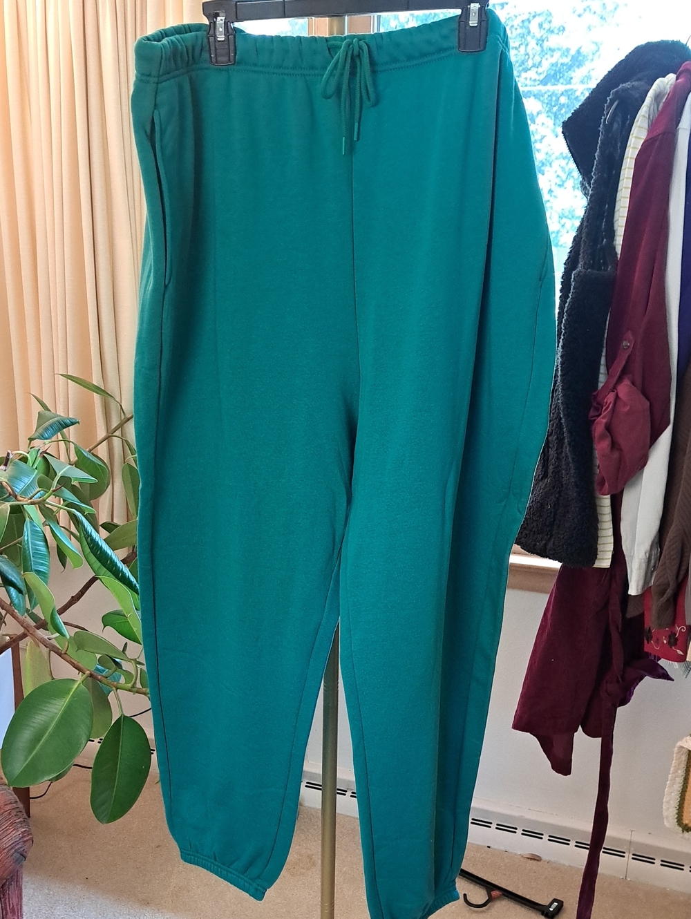 Old Navy Teal Drawstring Joggers Size 3X Onsesm 27"